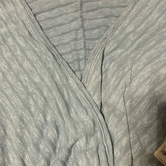 Women's Blue Long Sleeve Top - Picture 8 of 10